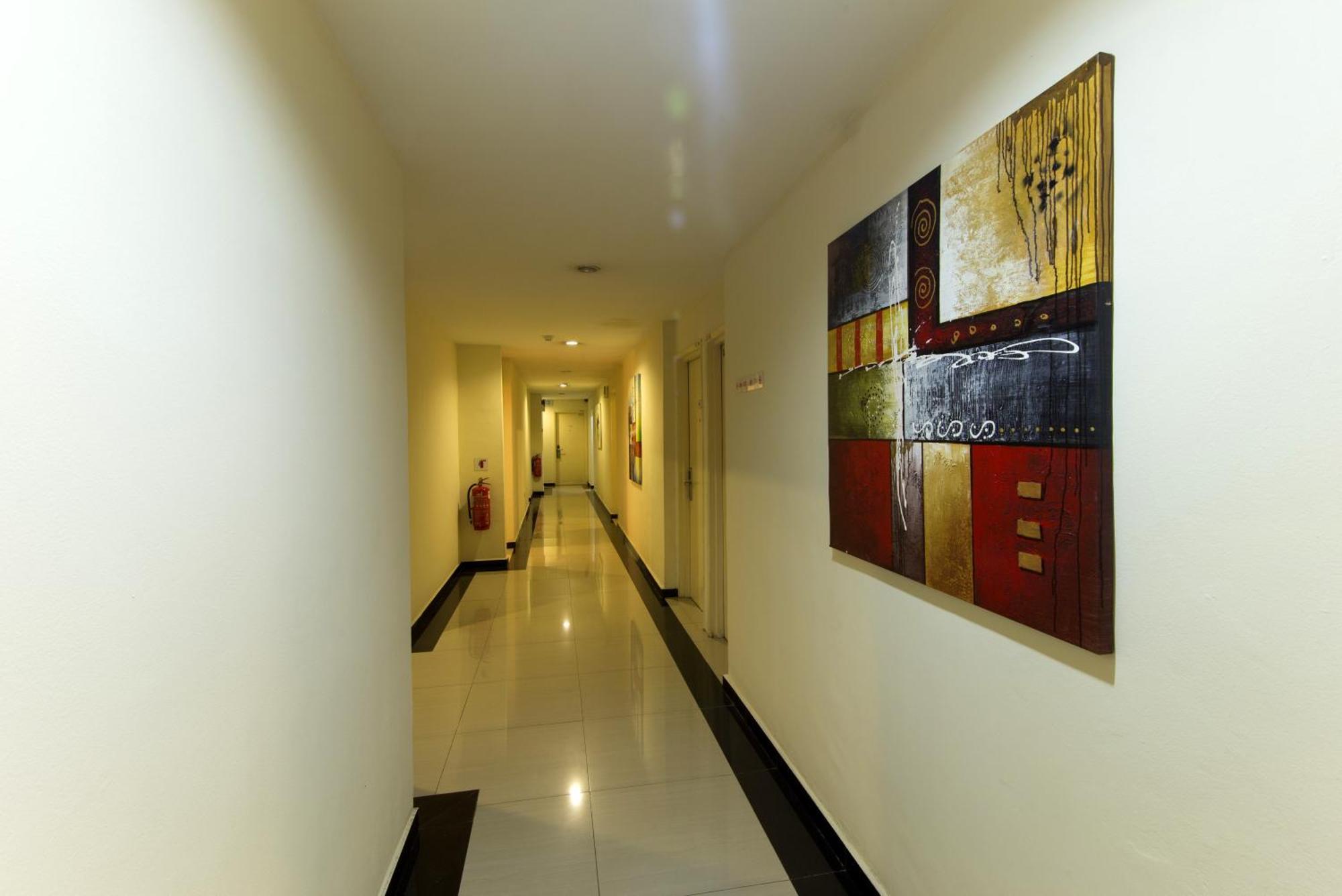 Signature Hotel Kl Sentral Куала Лумпур Екстериор снимка